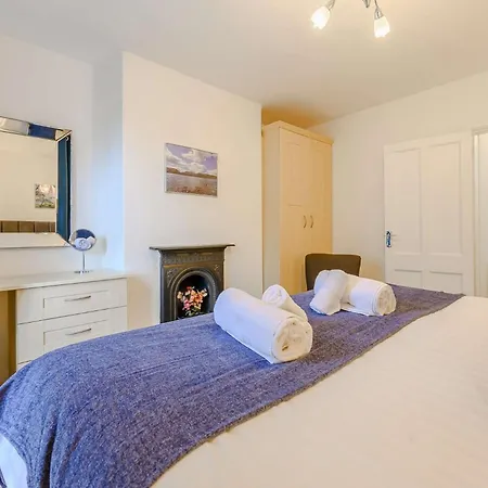 1 Bed In 86560 4*